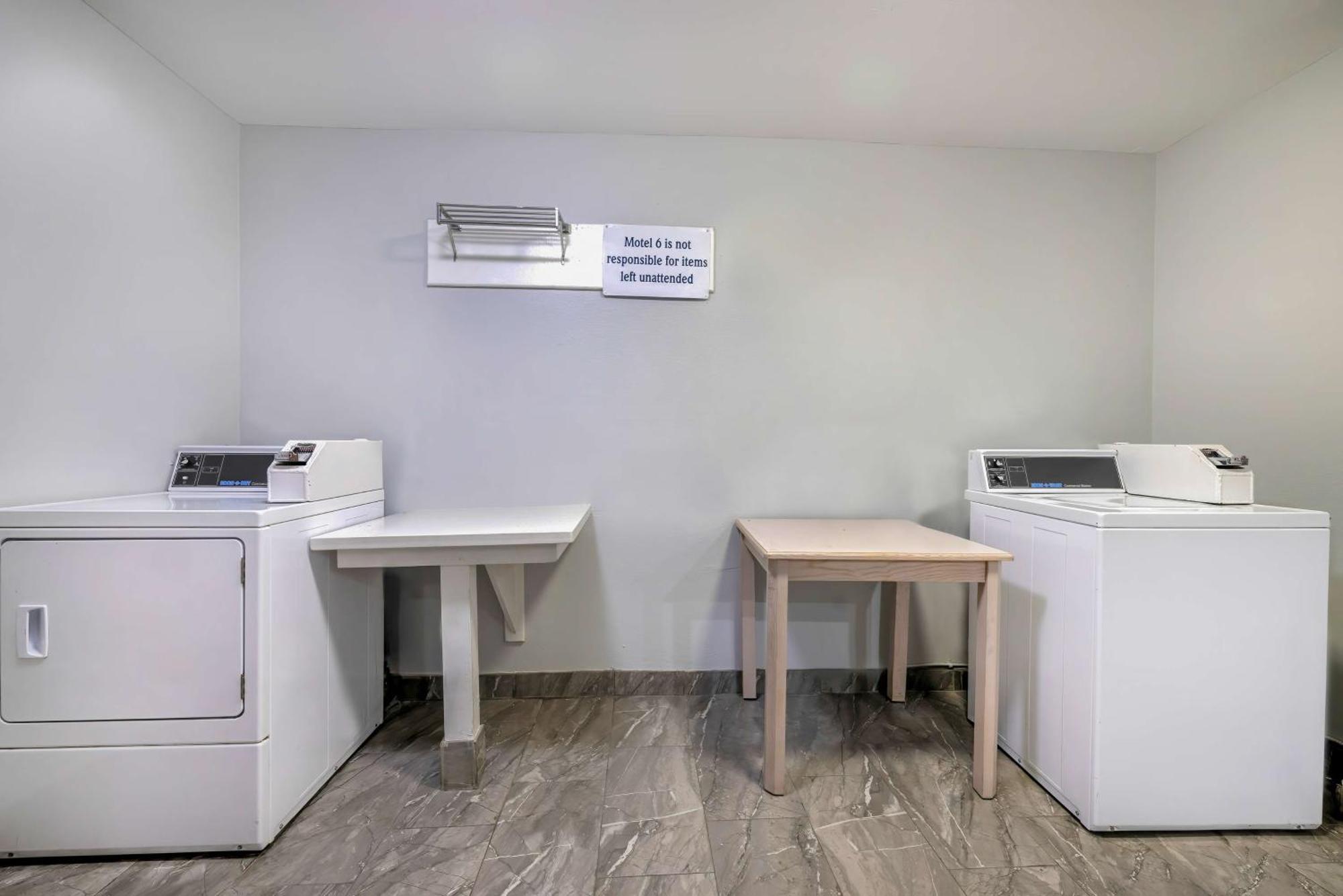 Motel 6-Fort Worth, Tx - Burleson Buitenkant foto