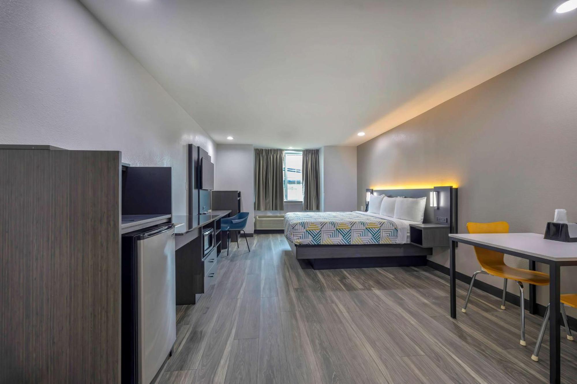 Motel 6-Fort Worth, Tx - Burleson Buitenkant foto
